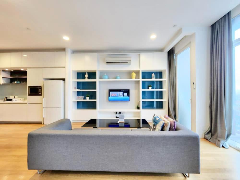 The Platinum Klcc By Faced Apartment Kuala Lumpur Exterior photo