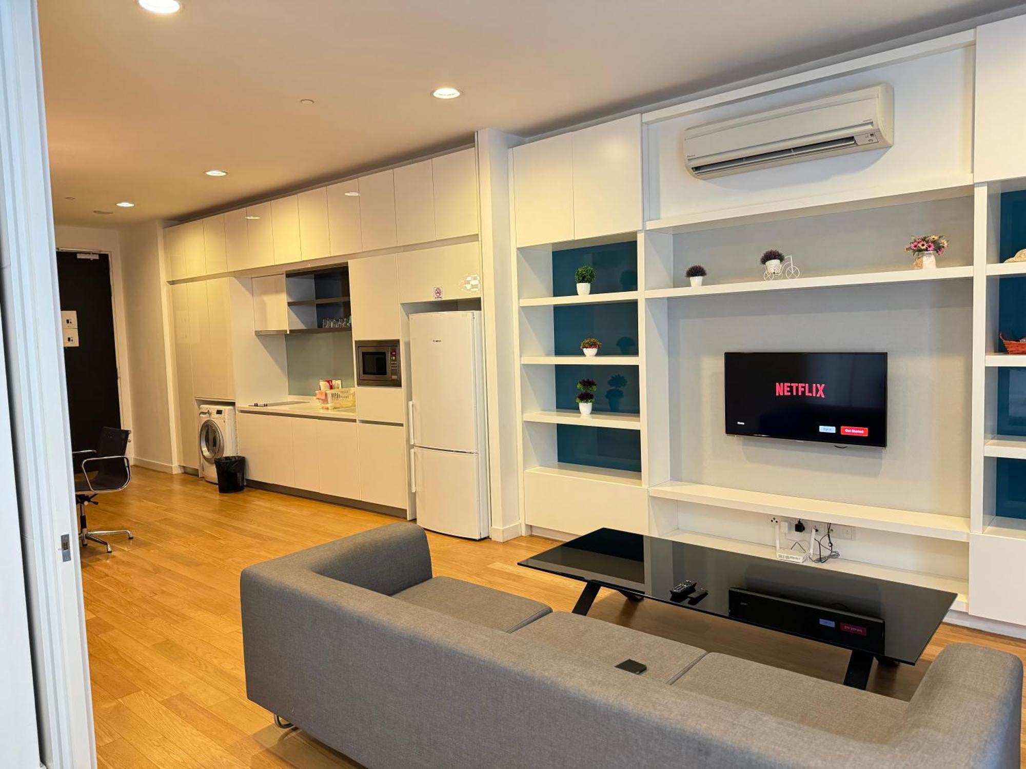 The Platinum Klcc By Faced Apartment Kuala Lumpur Exterior photo